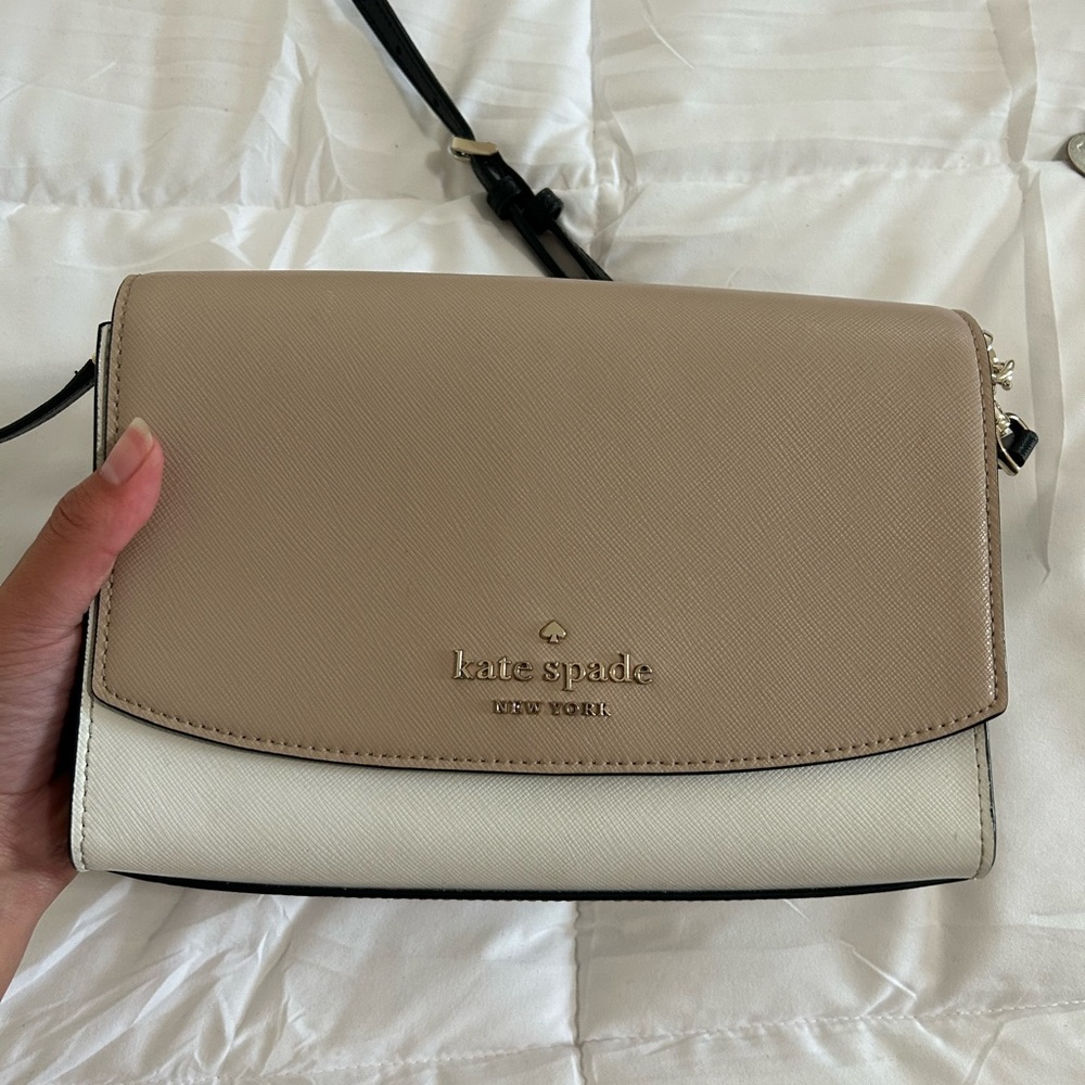 Kate Spade Crossbody bag